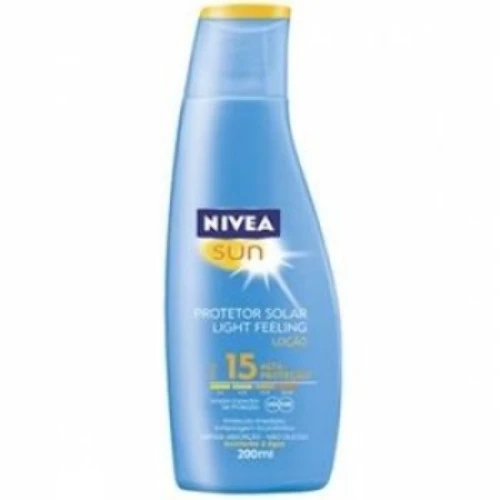 NIVEA LIGHT FEELING FPS 15