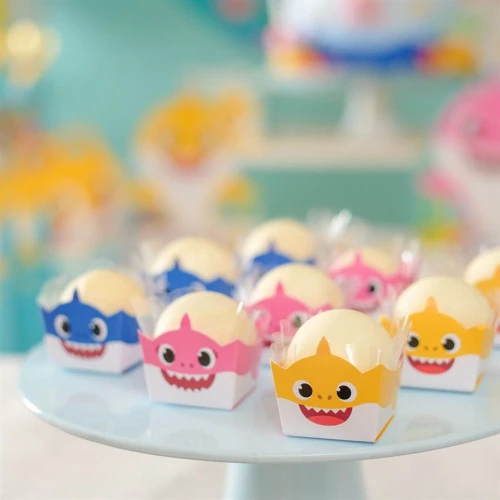 FESTA BABY SHARK CROMUS BABY SHARK FORMINHA PARA DOCE CACHEPÔ BABY 24 UNIDADES