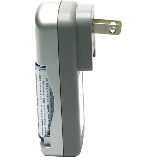 CARREGADOR DE PILHAS BIVOLT COM PILHAS DOMANI