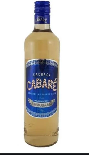 CACHAÇA AMBURANA CABARÉ GARRAFA 700ML