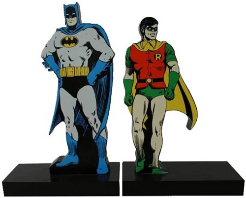 APARADOR LIVRO BATMAN E ROBIN
